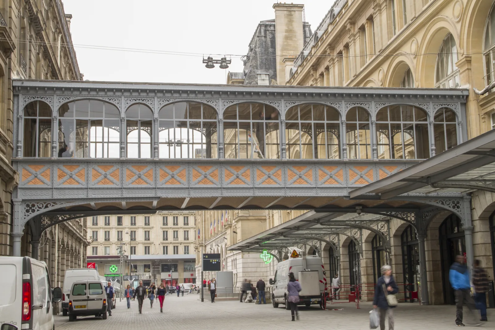 Réalisation SPRAS — SNCF — Gare Saint-Lazare